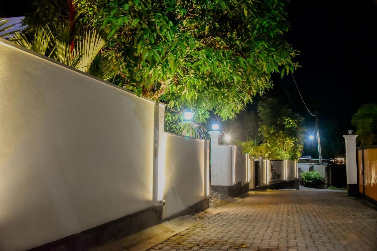 Villa De White Sambur Hikkaduwa Eksteriør bilde